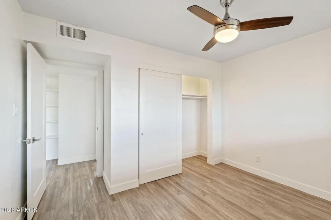 Real Estate Picture 19