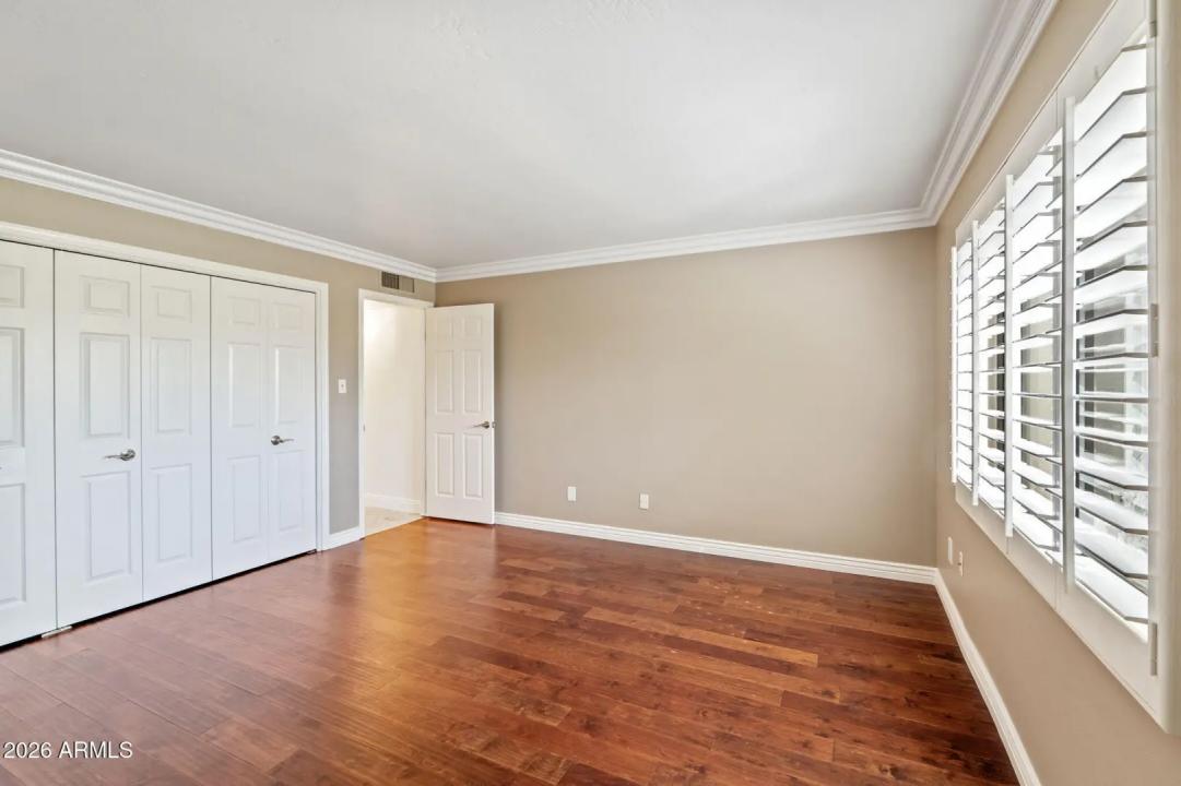 Real Estate Picture 19