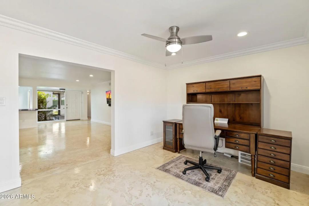 Real Estate Picture 15