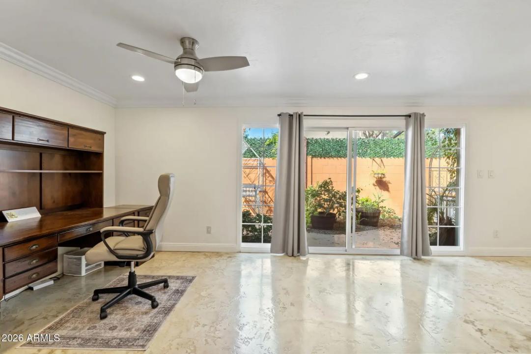 Real Estate Picture 17