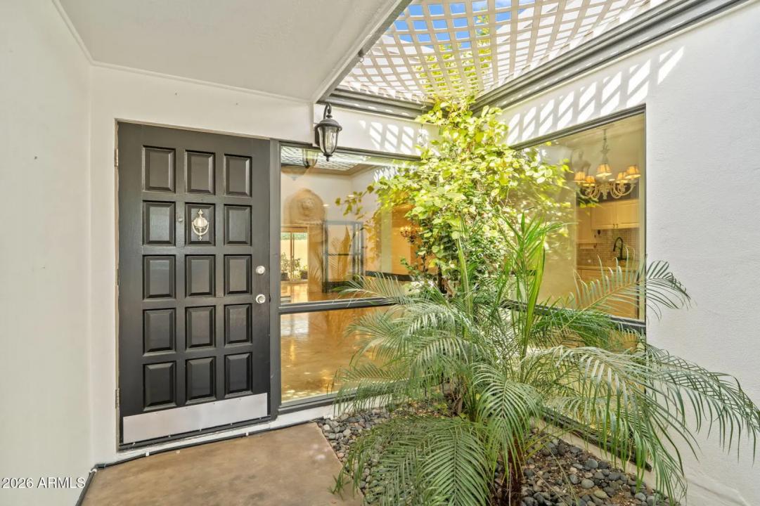 Real Estate Picture 2