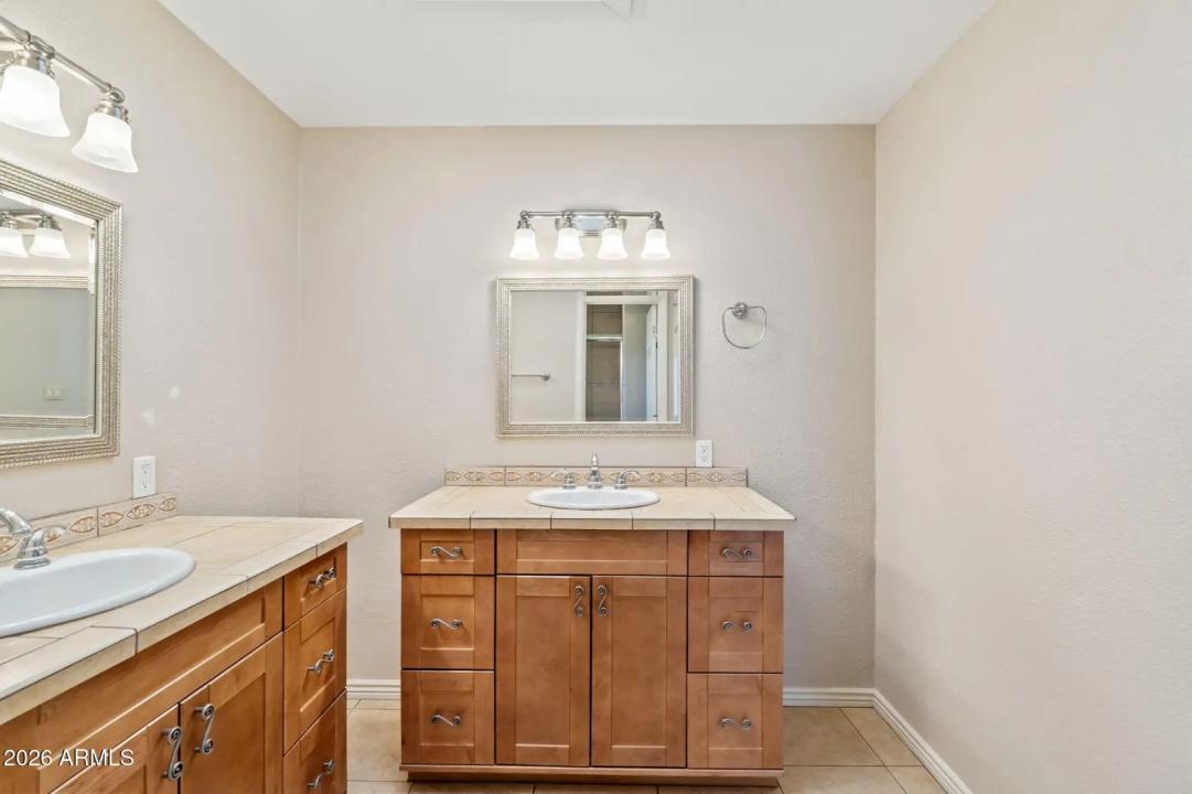 Real Estate Picture 36