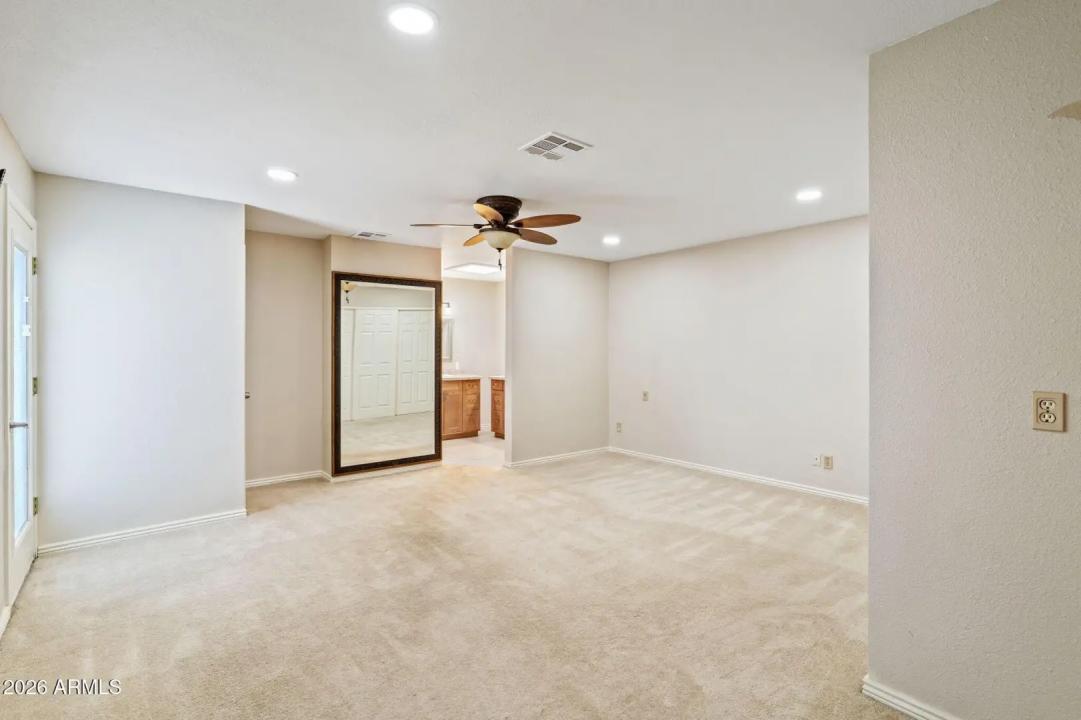 Real Estate Picture 44