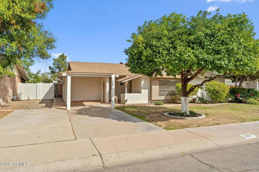 Real Estate Picture 2