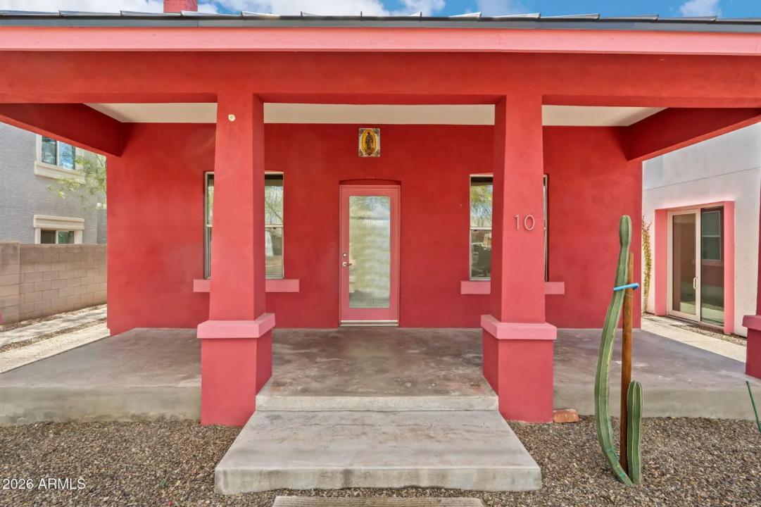 Real Estate Picture 29