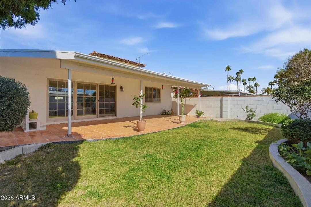 Real Estate Picture 26