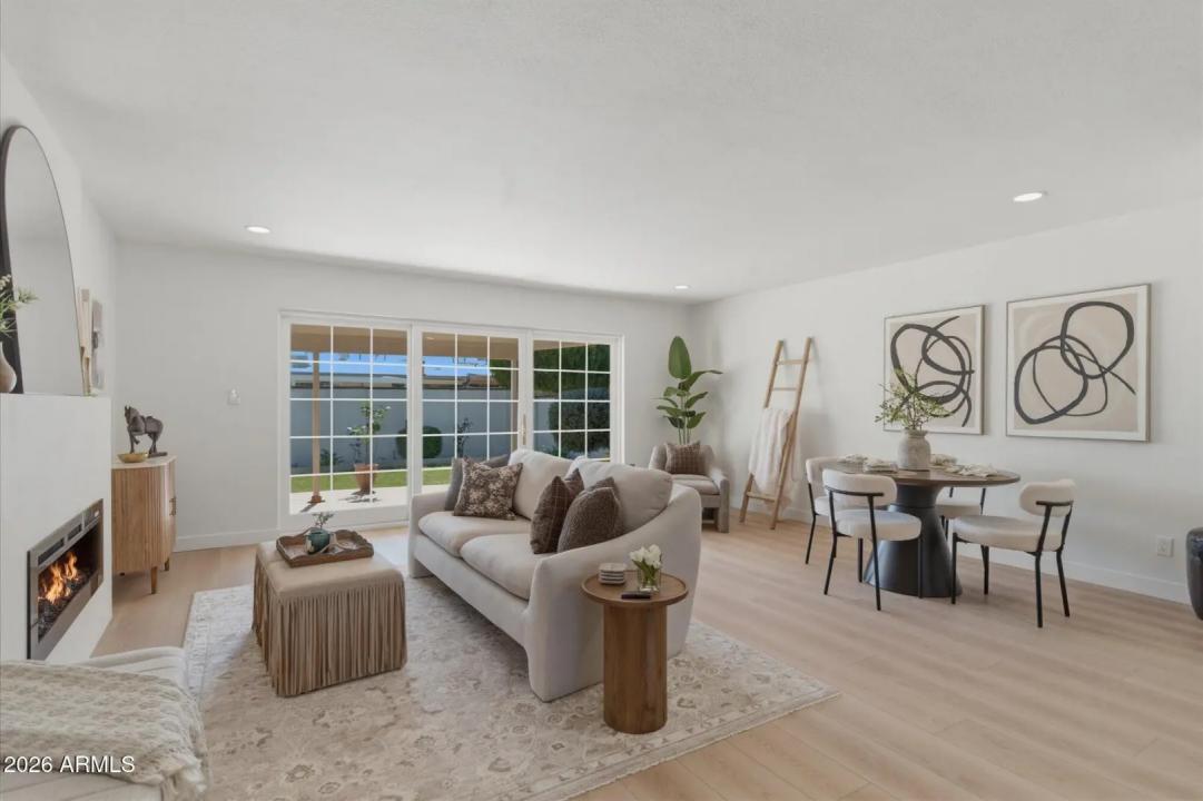 Real Estate Picture 6