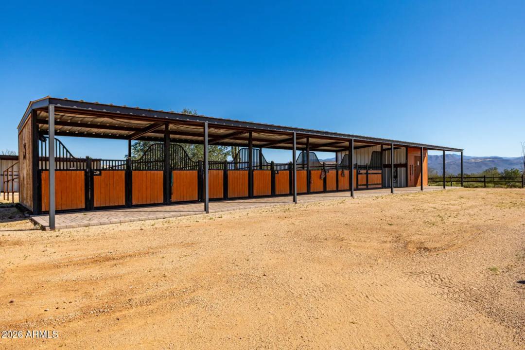 Real Estate Picture 39