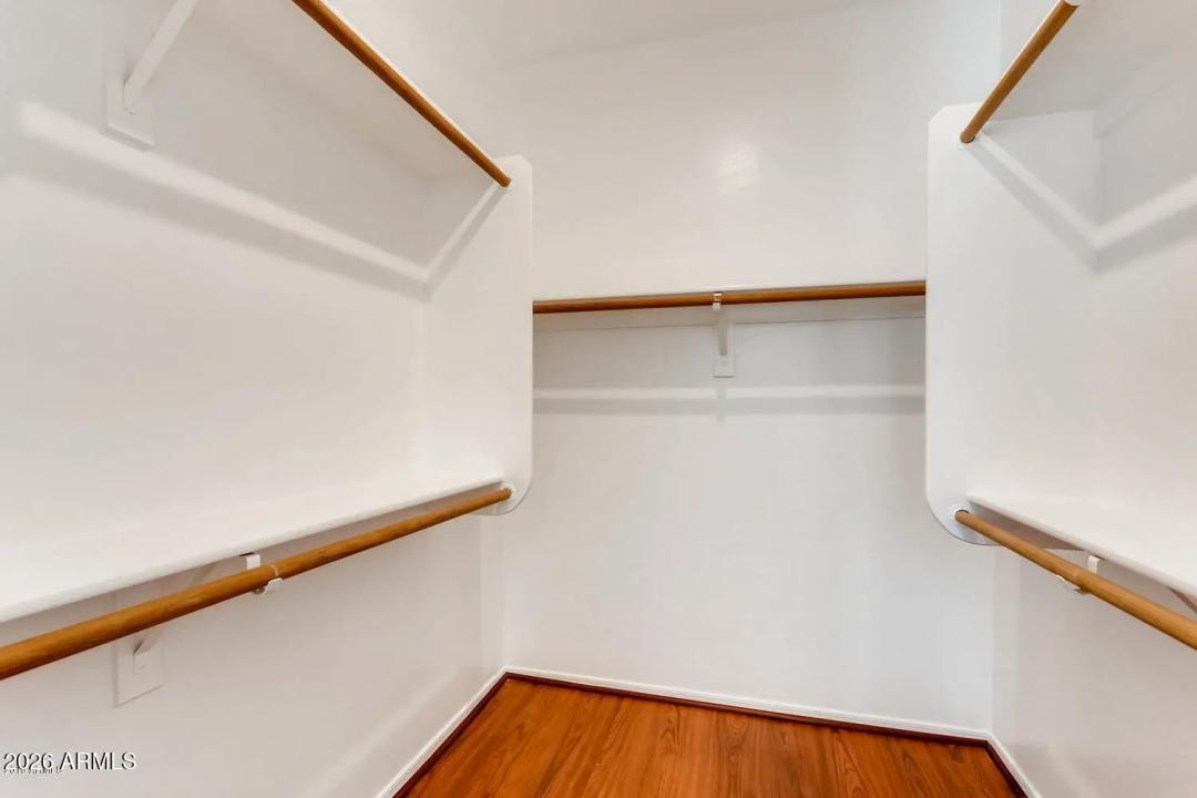 Real Estate Picture 18