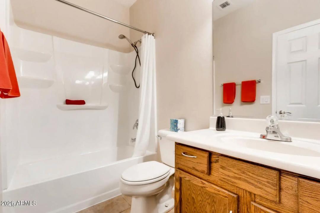 Real Estate Picture 21