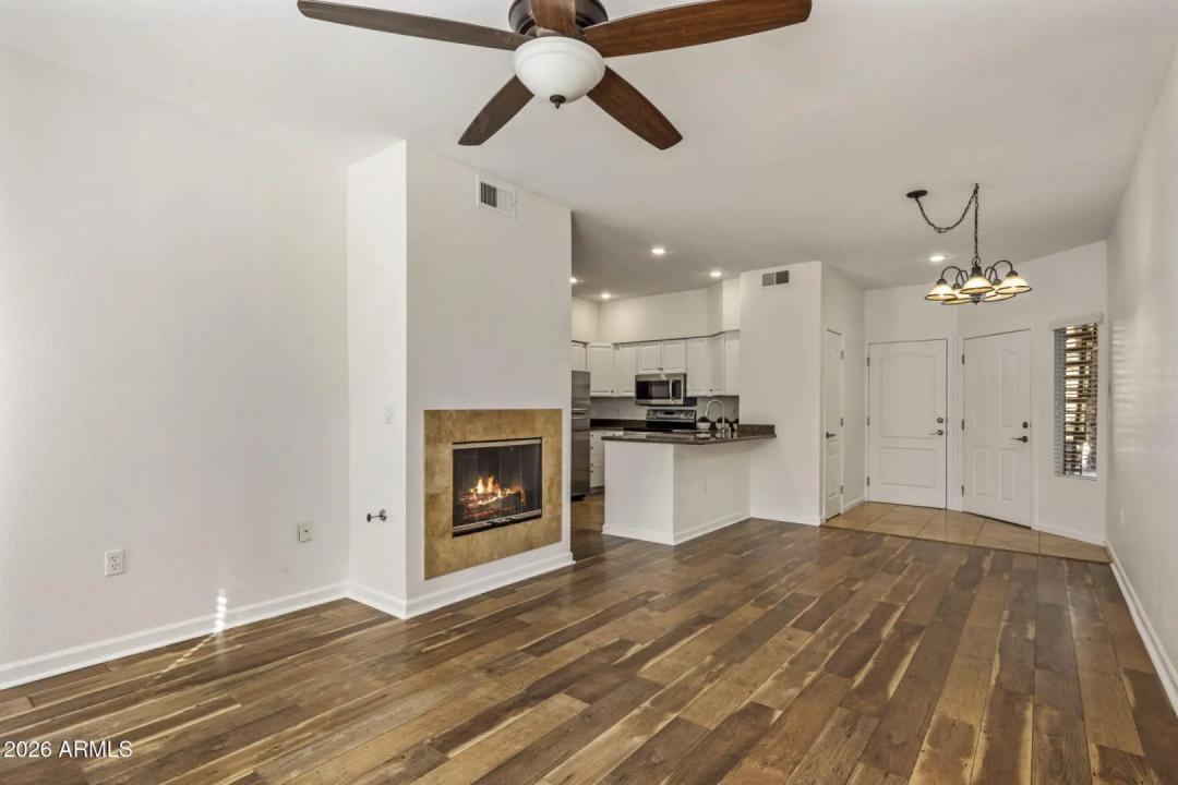 Real Estate Picture 10