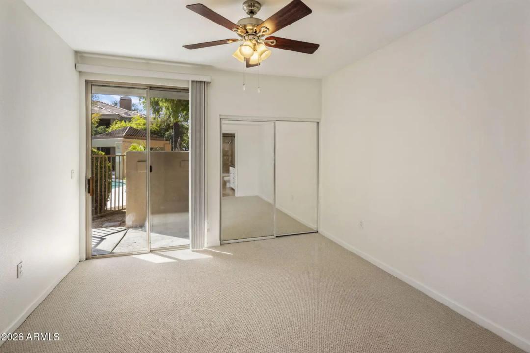 Real Estate Picture 17