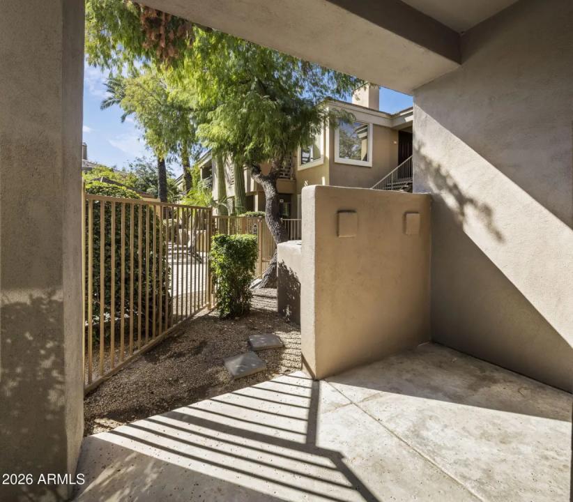 Real Estate Picture 23