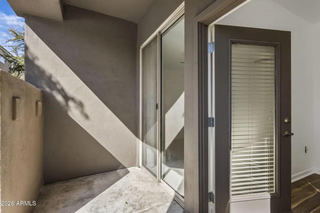 Real Estate Picture 24