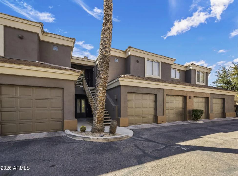 Real Estate Picture 6