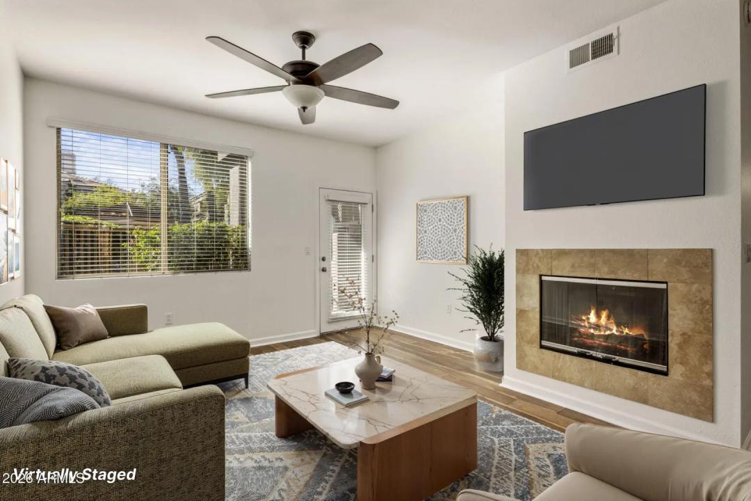 Real Estate Picture 1