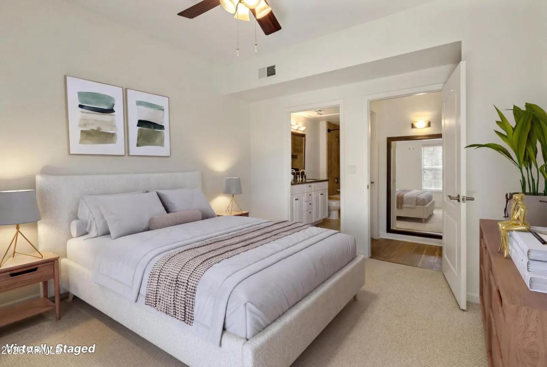 Real Estate Picture 18