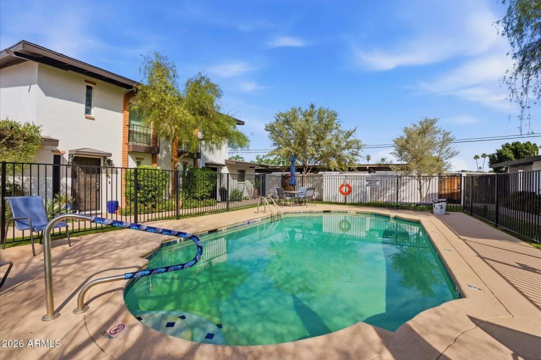 Real Estate Picture 20