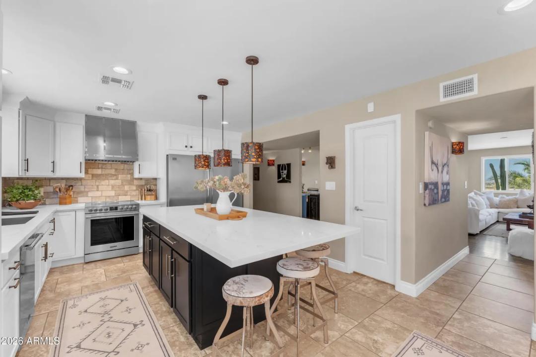 Real Estate Picture 27