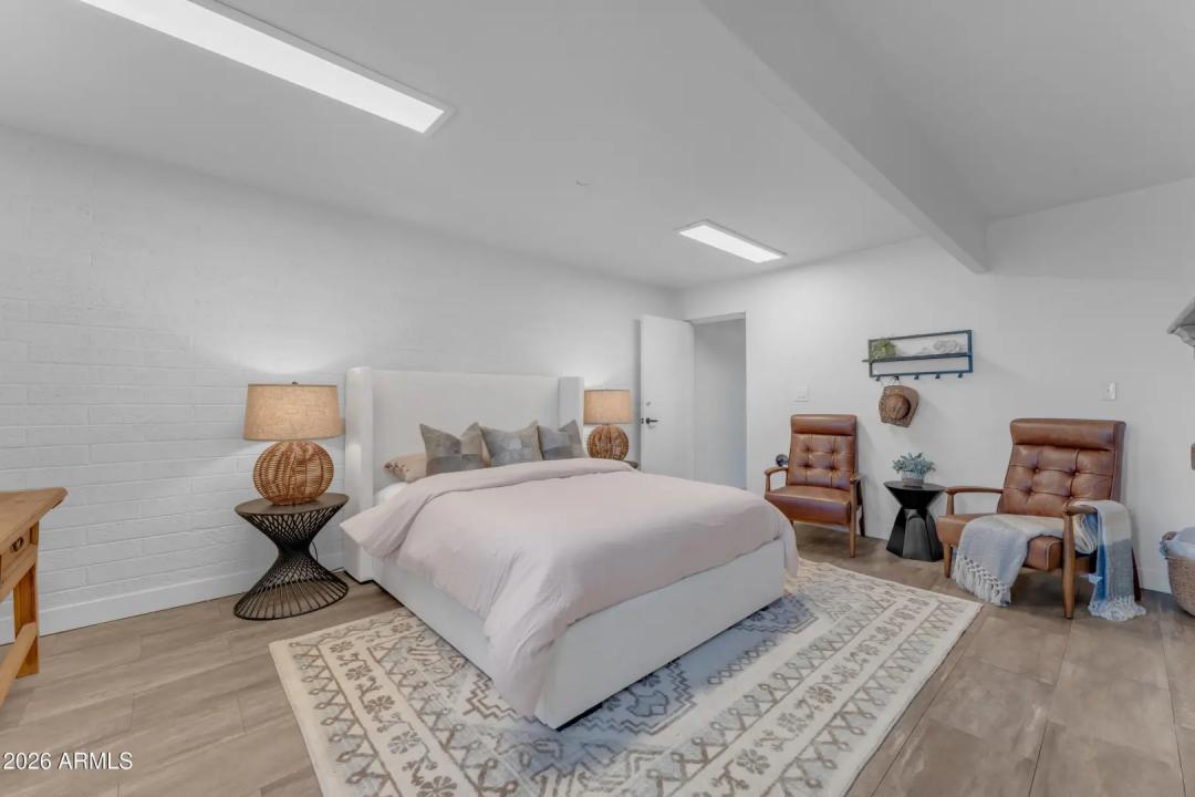 Real Estate Picture 52
