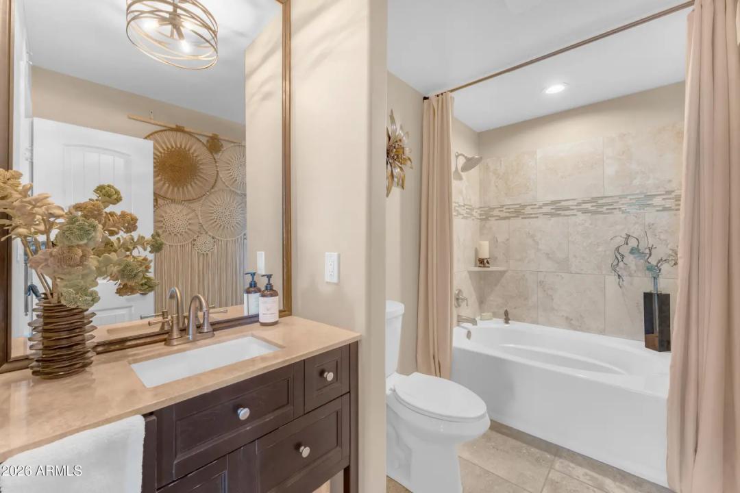Real Estate Picture 35