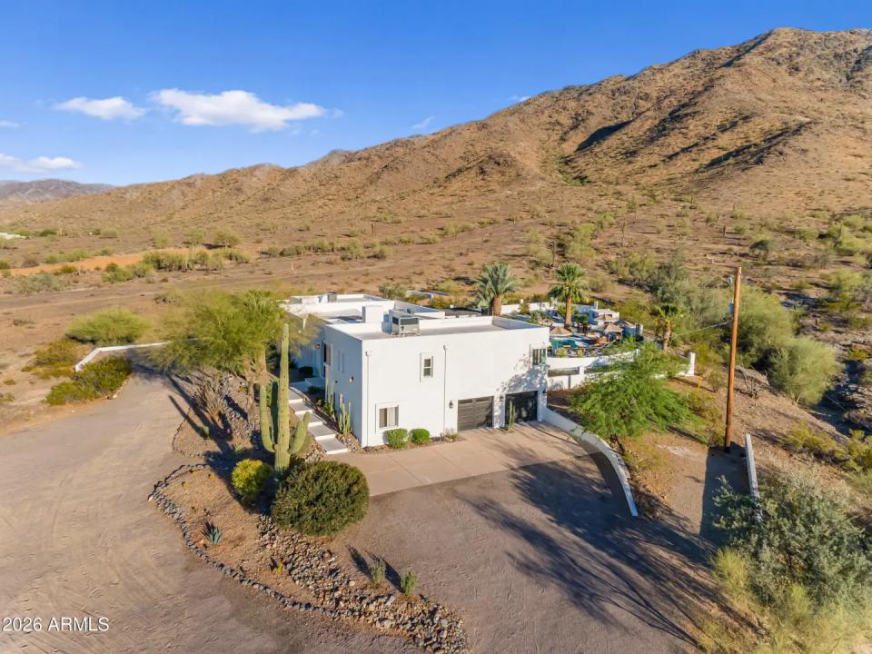 Real Estate Picture 106