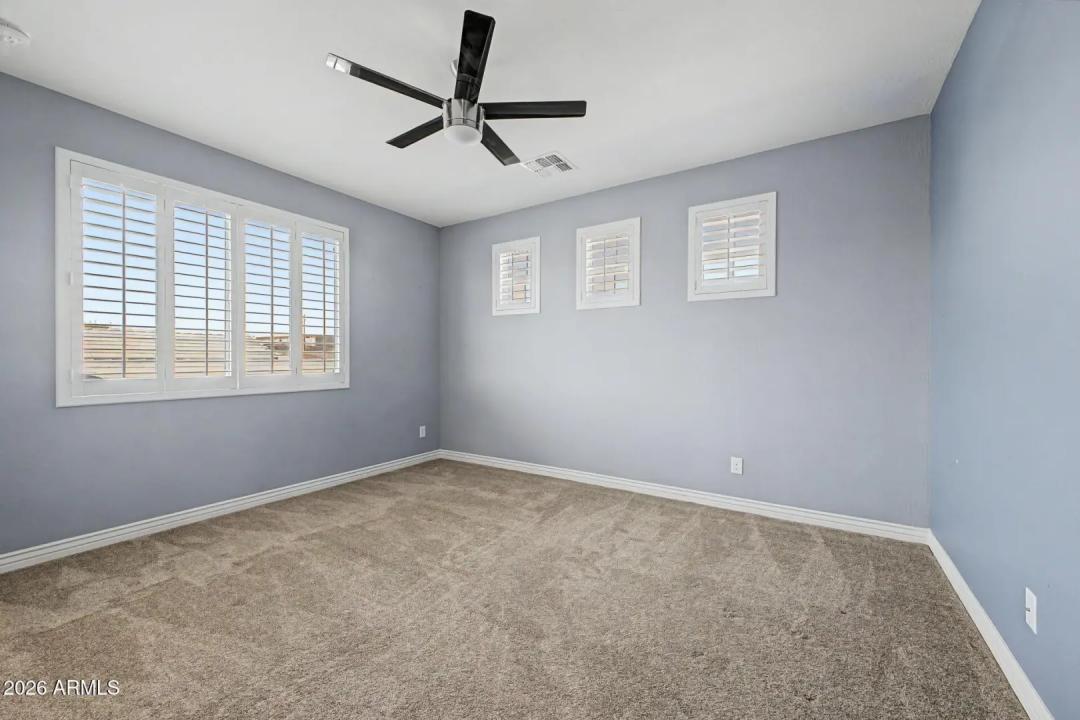 Real Estate Picture 35