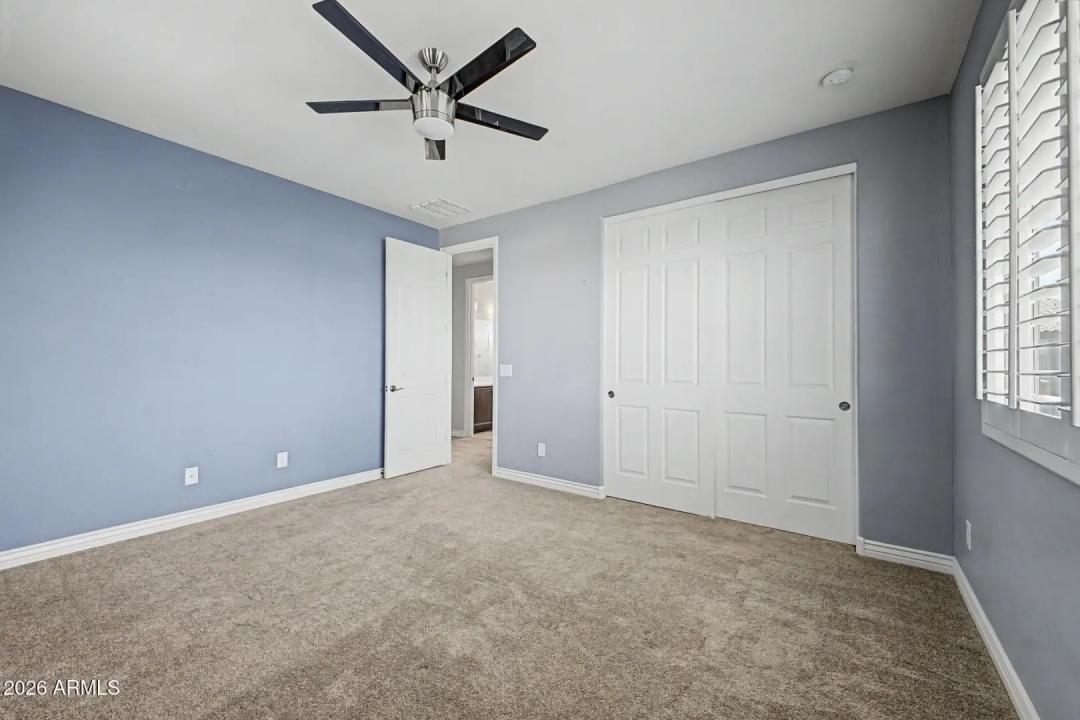 Real Estate Picture 36