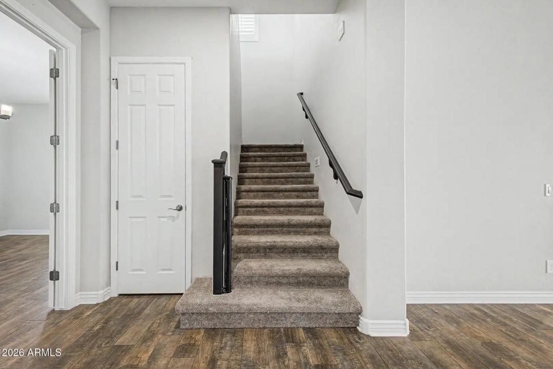 Real Estate Picture 45