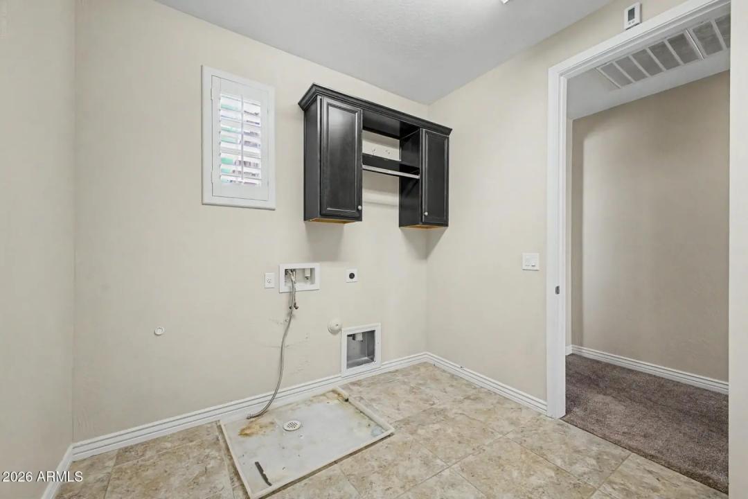Real Estate Picture 46