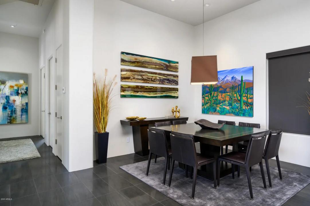 Real Estate Picture 19