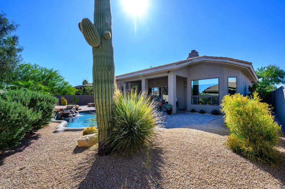 Real Estate Picture 38