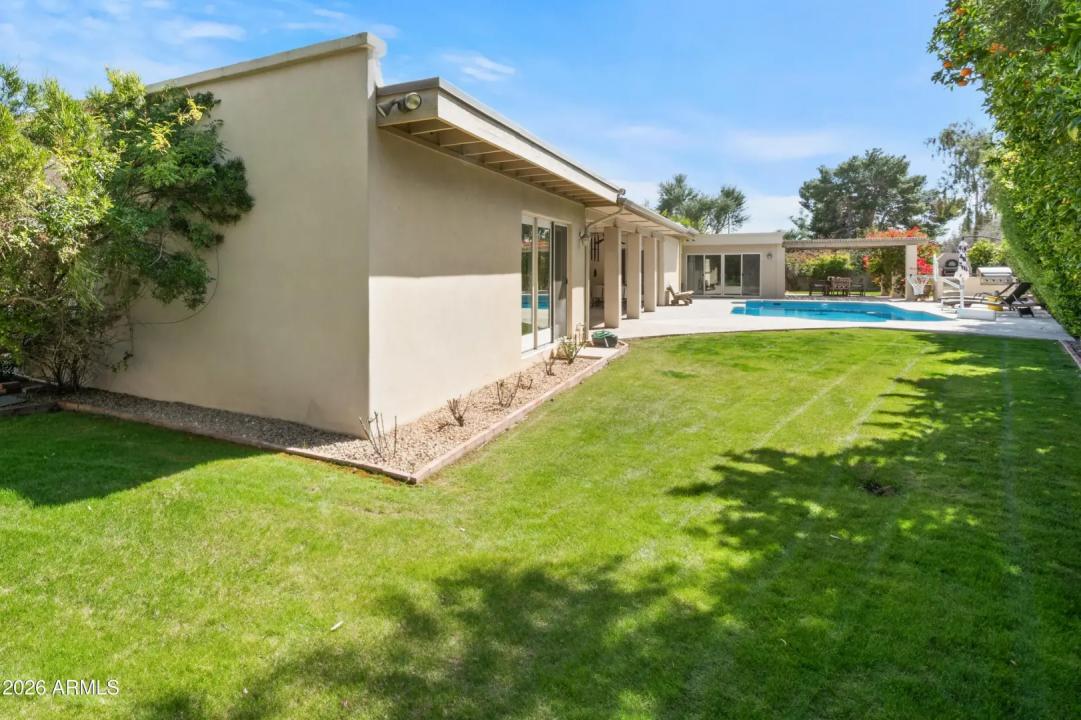 Real Estate Picture 31