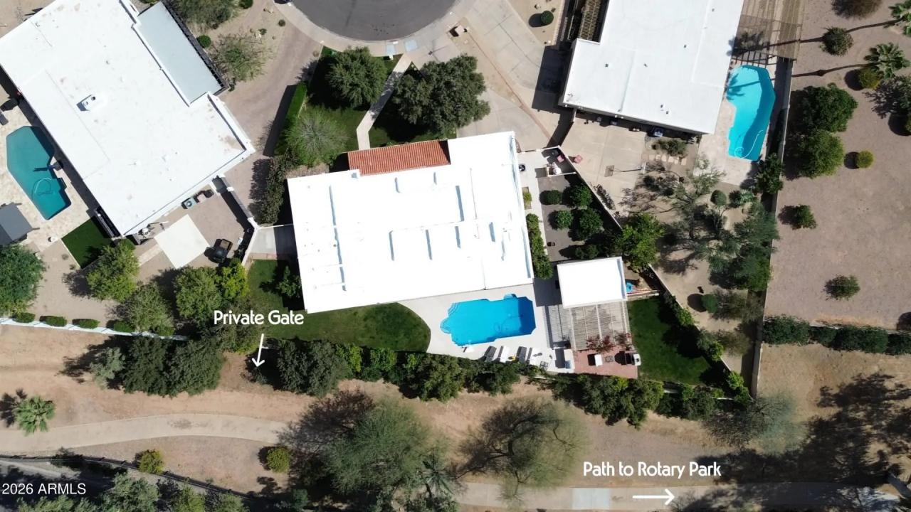 Real Estate Picture 36