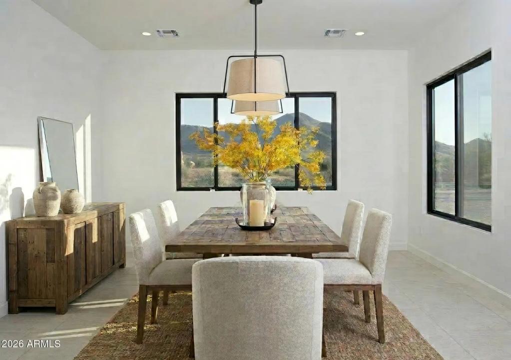 Real Estate Picture 9