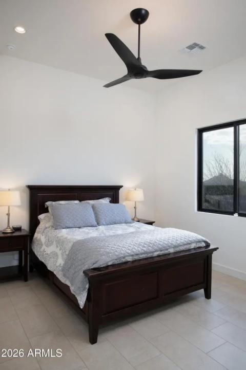 Real Estate Picture 17