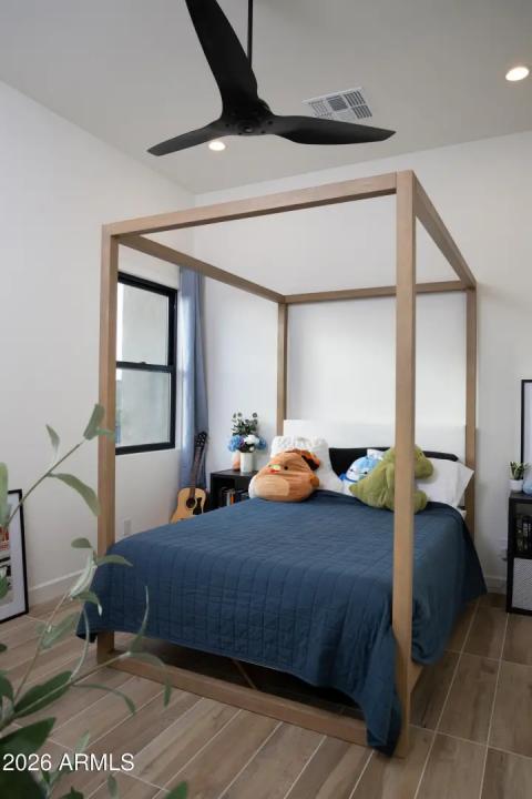 Real Estate Picture 19