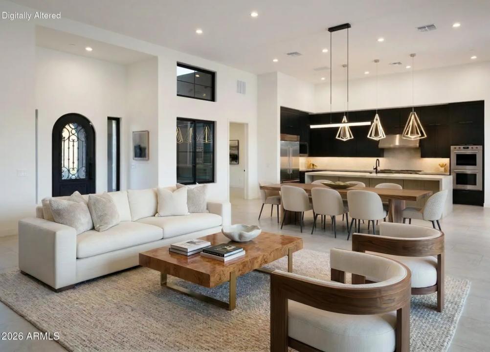 Real Estate Picture 3