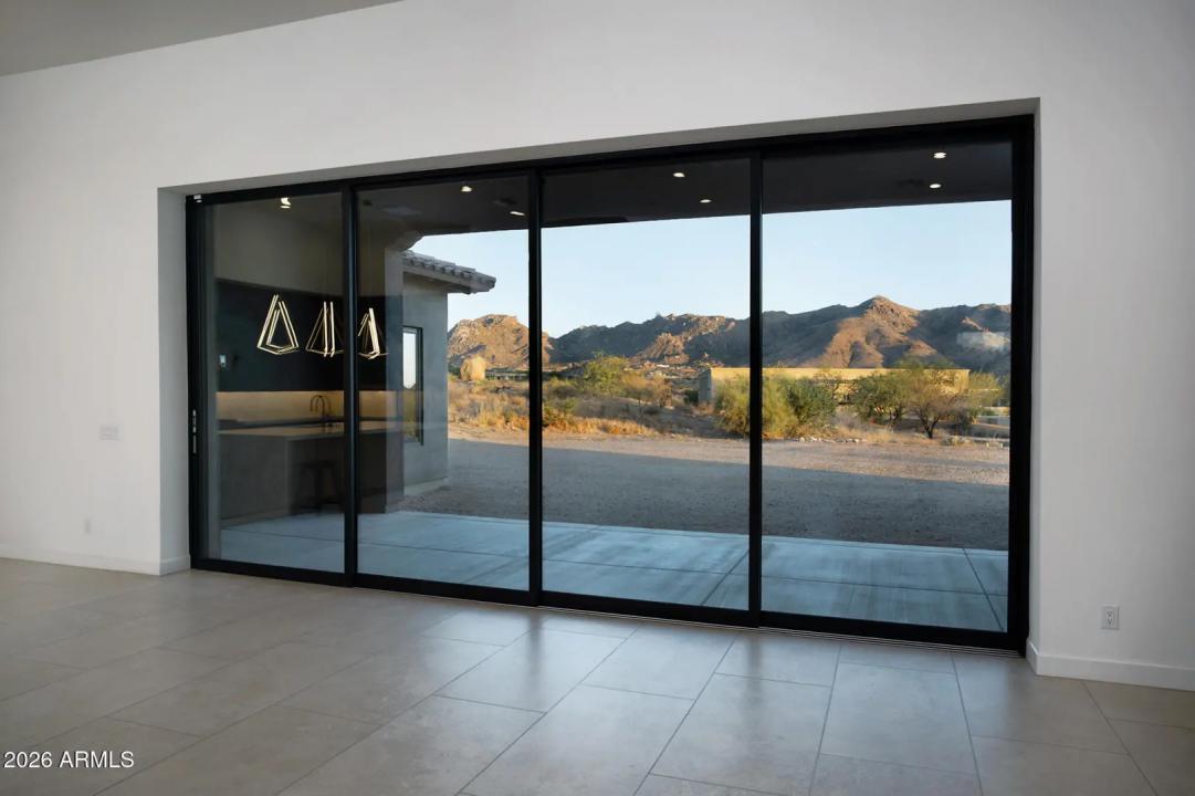 Real Estate Picture 9