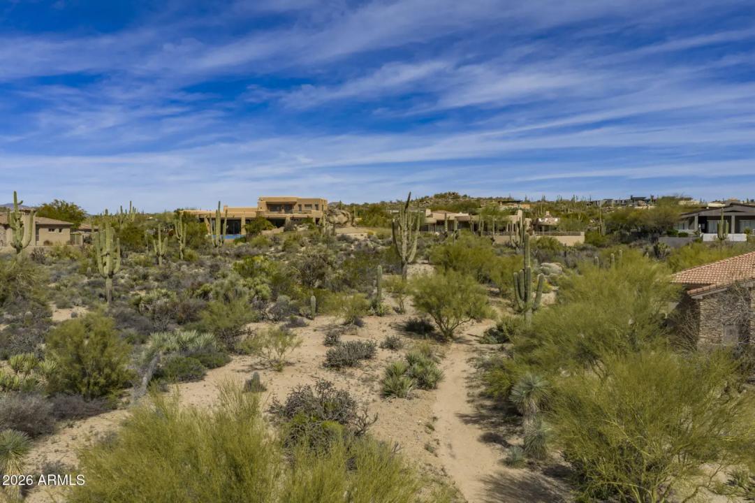 Real Estate Picture 19