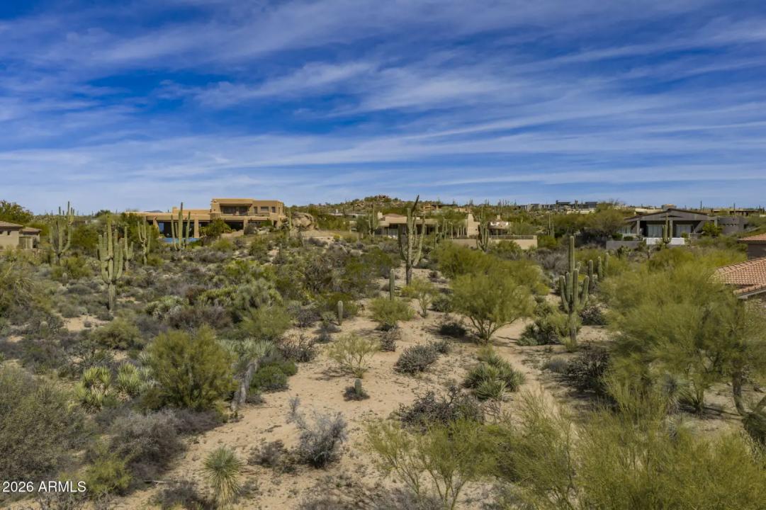 Real Estate Picture 20