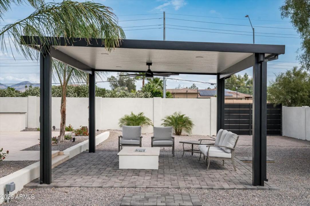 Real Estate Picture 37