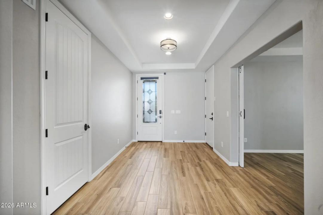 Real Estate Picture 23