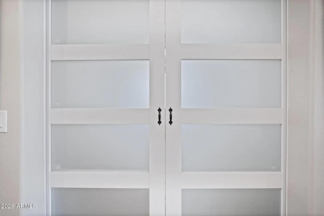 Real Estate Picture 25