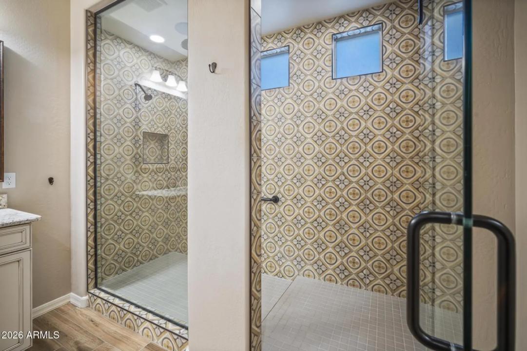Real Estate Picture 42