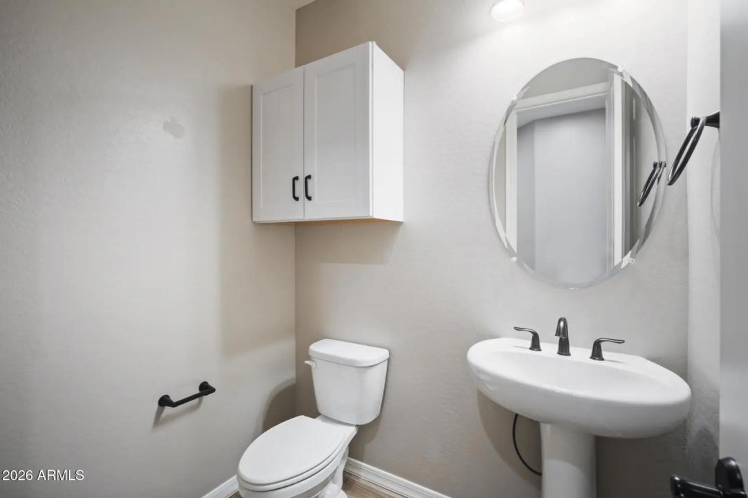 Real Estate Picture 45