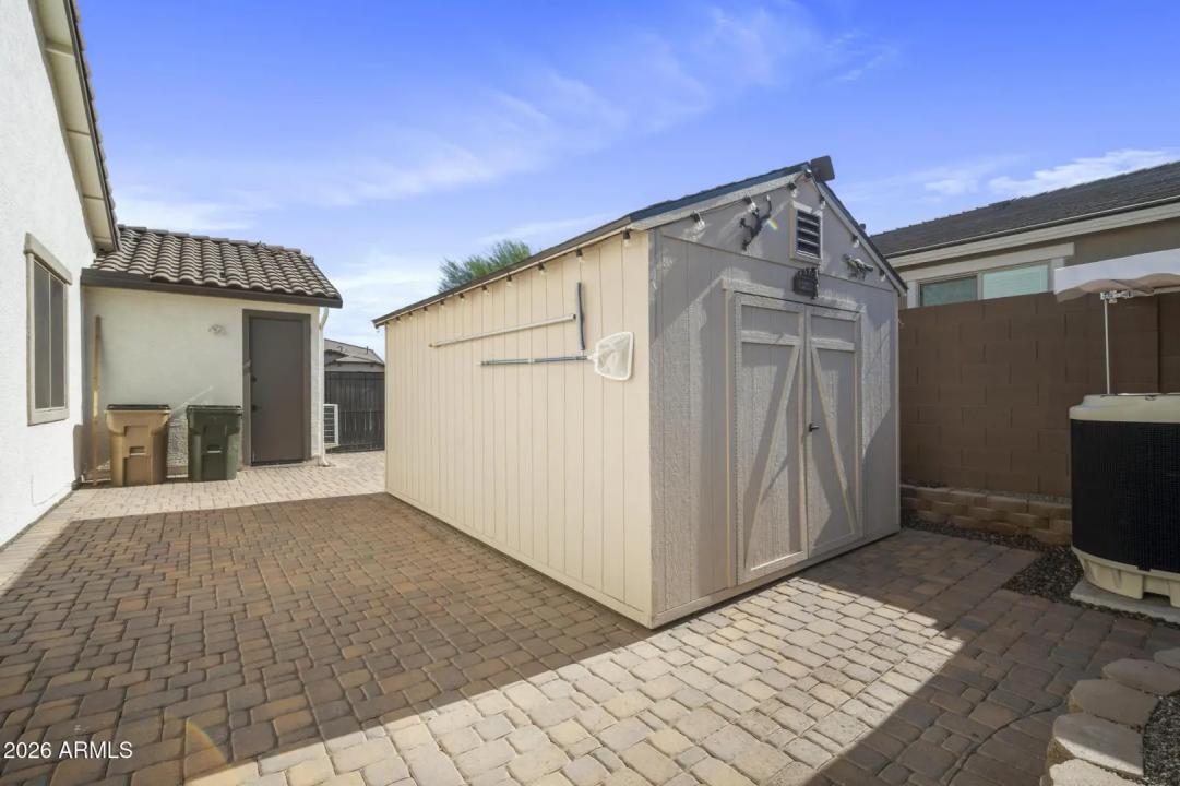 Real Estate Picture 67