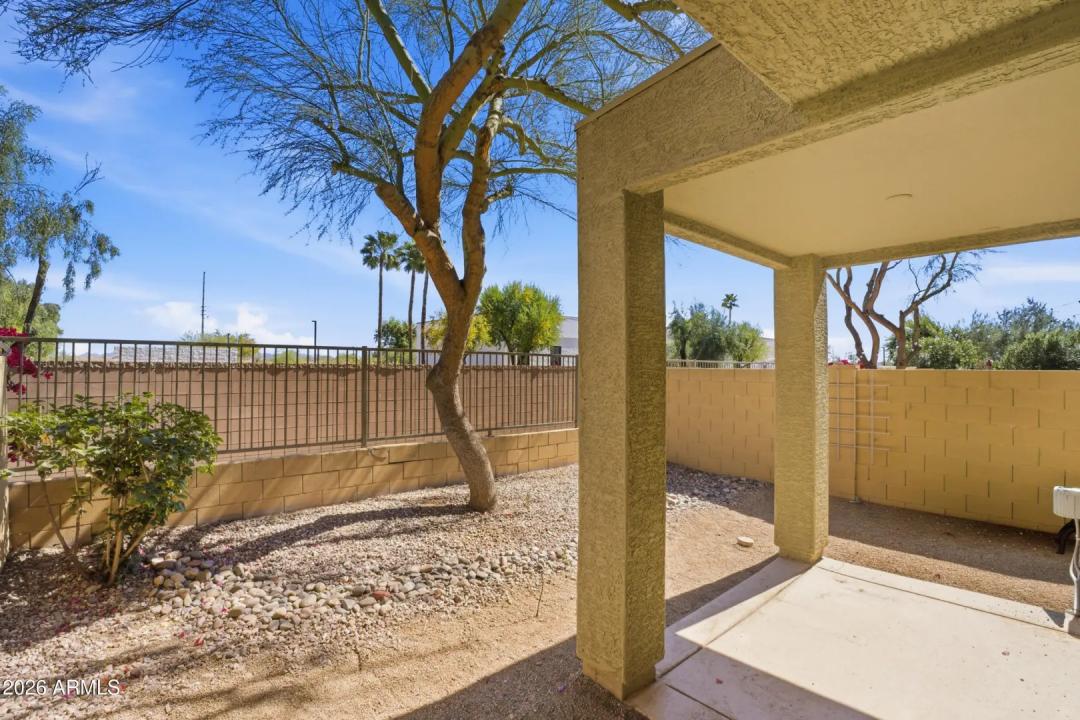 Real Estate Picture 22