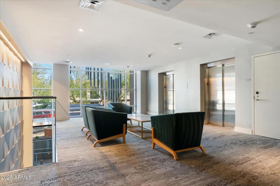 Real Estate Picture 13