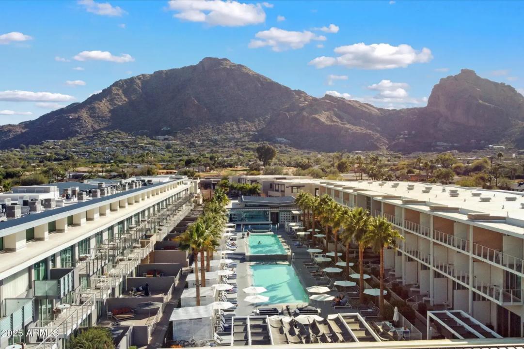 Real Estate Picture 20